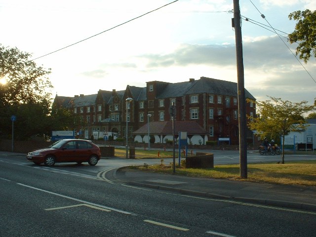 Moorgreen Hospital, West End
